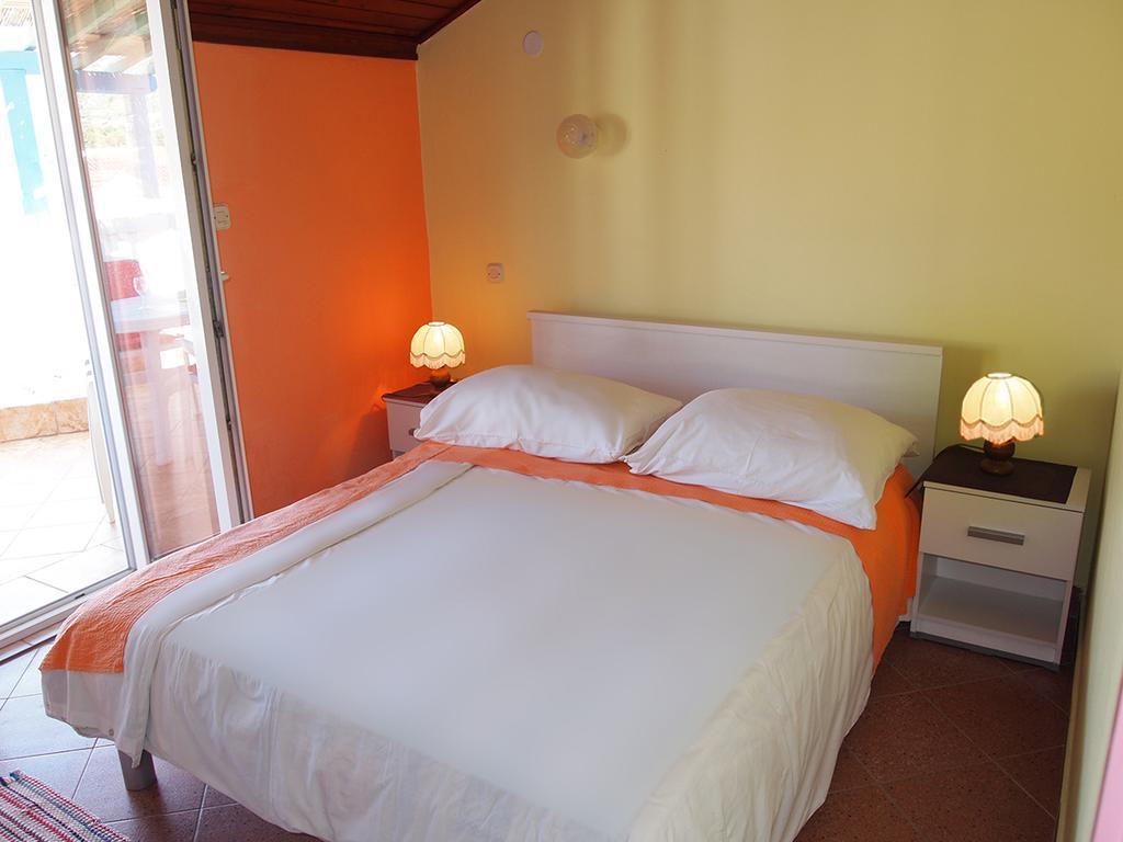 Apartmani Delfin Grebastica Exterior photo