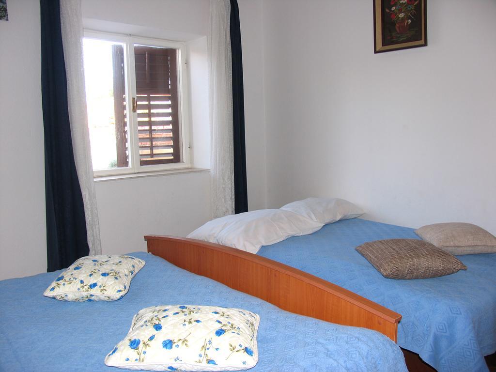 Apartmani Delfin Grebastica Exterior photo